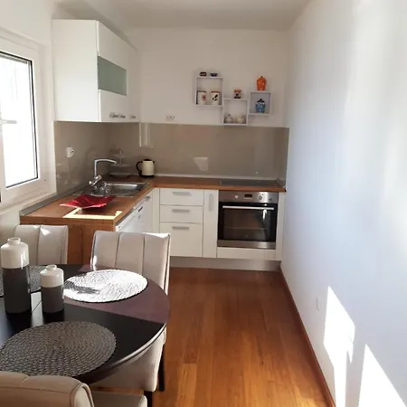 Apartment Barizon Tisno