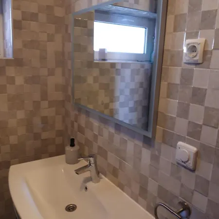 Barizon Apartment Tisno